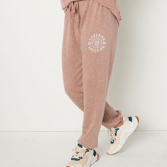 Vs pink lounge classic pant stucco beige teddy full zip jacket - Picture 3 of 12